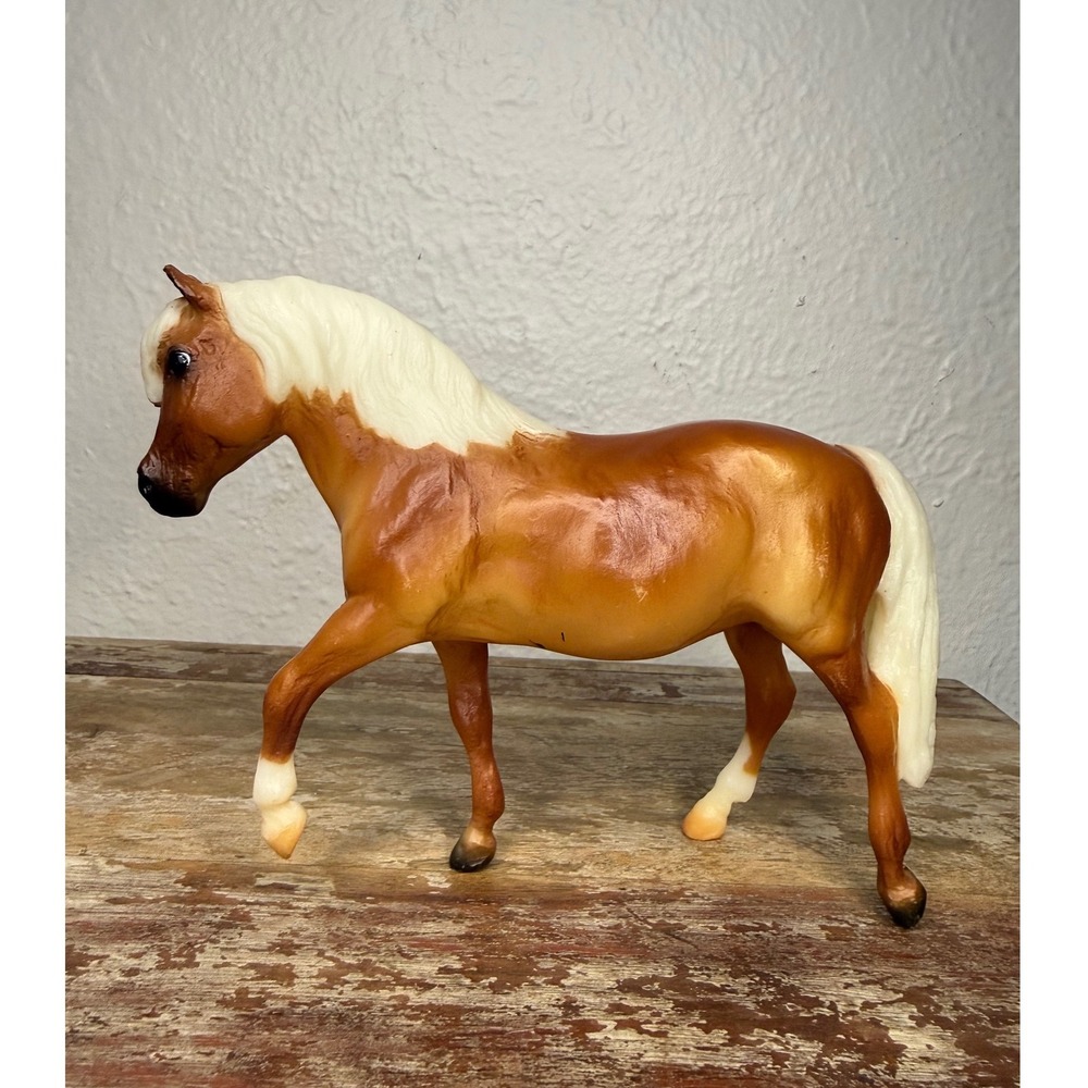 Vtg Breyer Little Prince Golden Palomino Merrylegs Model Horse 6137